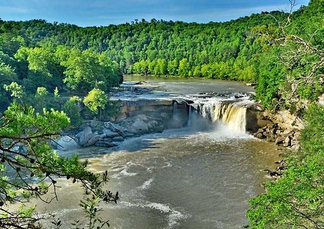 Cumberland Falls -  Cumberland Falls State Resort Park, Kentucky