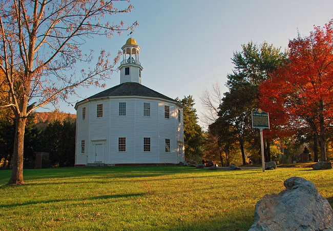The Old Round Church - Richmond, Vermont