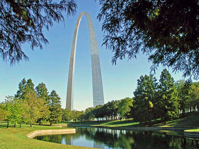 The Gateway Arch - Jefferson National Expansion Memorial, Saint Louis, Missouri