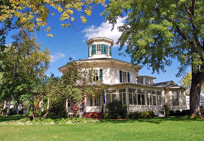Octagon House Museum - Hudson, Wisconsin