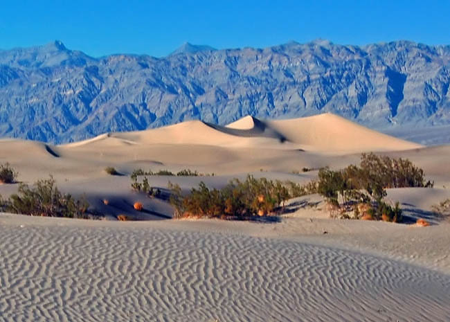 Stovepipe Wells - Death Valley National Park, California