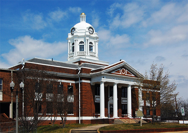 Barrow County Courthouse - Winder, Georgia