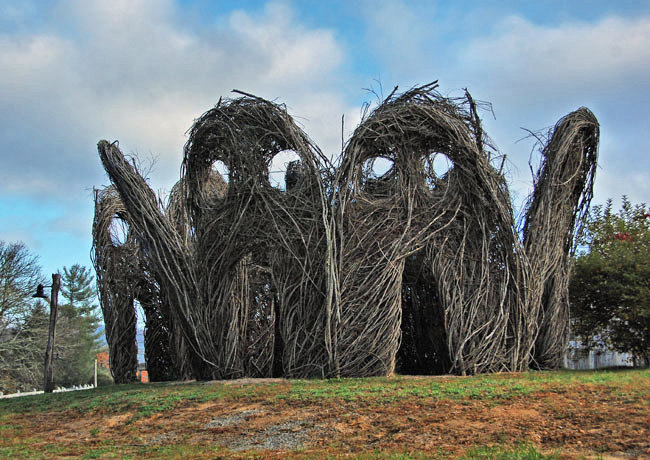 Do Tell Sculpture - The Bascom Center for the Visual Arts, North Carolina