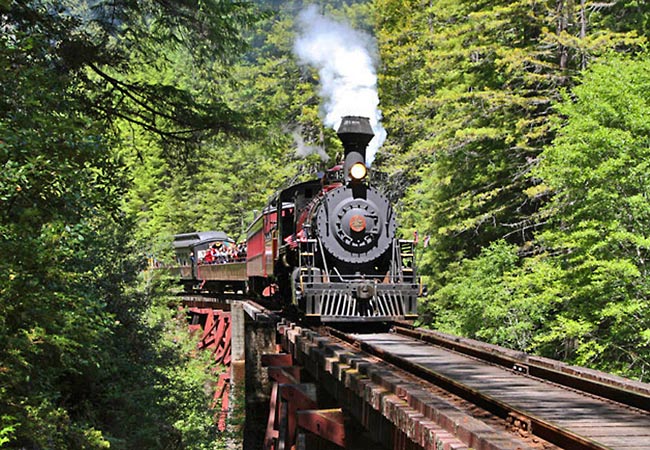 California Western Railroad (Skunk Train) - Fort Bragg to Willits, California