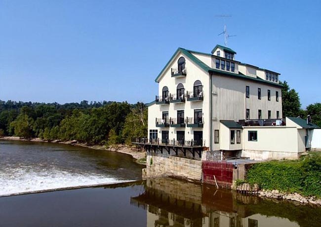 Stockport Mill Inn - Stockport, Ohio