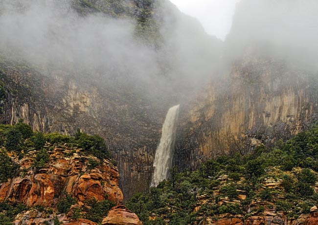 Encinoso Falls - Oak Creek Canyon, Encinoso, Arizona