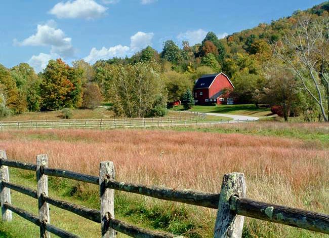 Saddle Ridge Barn Home - Kent, Connecticut